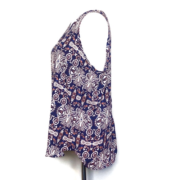 Kenar Asymmetrical SheerSleeveless Top Medium - Picture 3 of 7